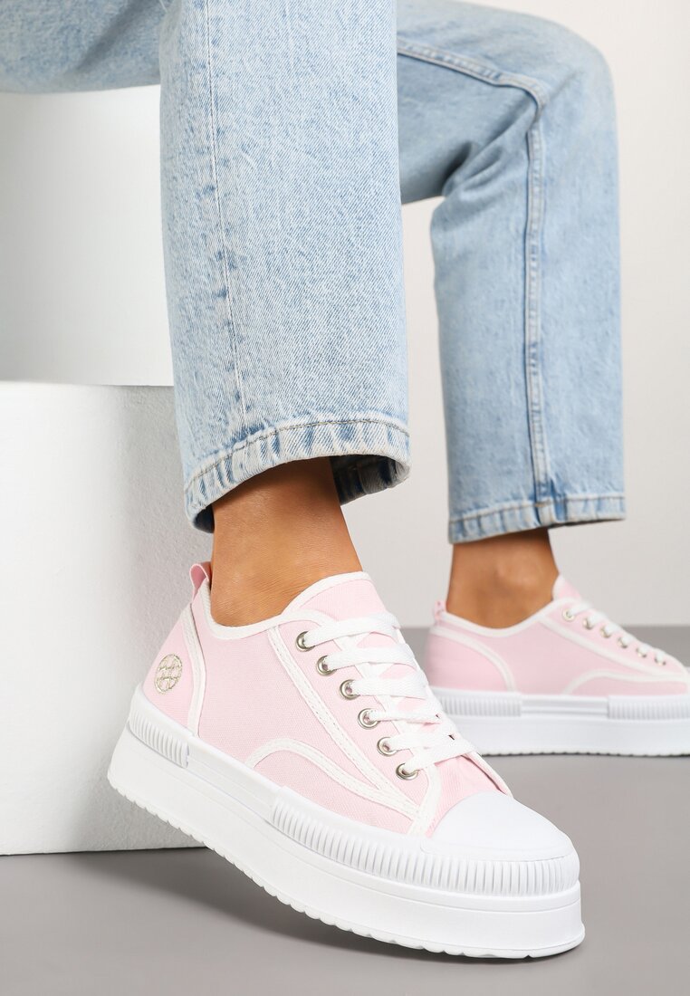 Teniși înalți Roz