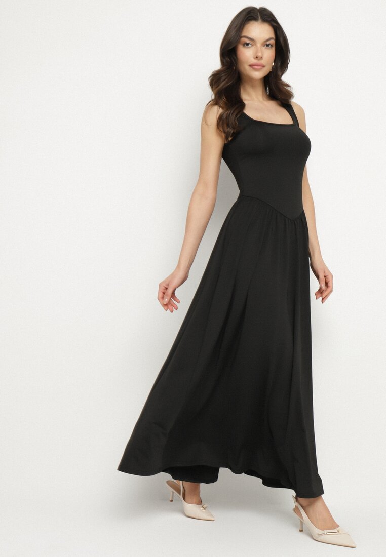 Rochie Neagră din Viscoză cu Croi Evazat cu Decolteu Pătrat Tilvia