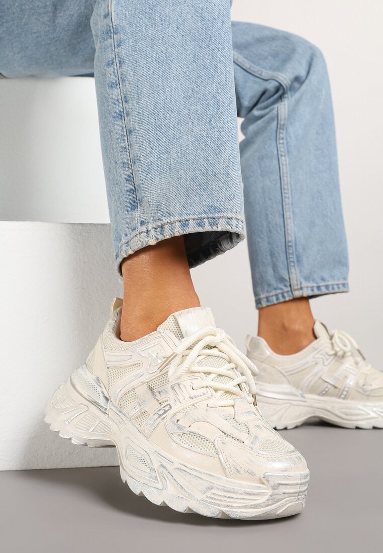 Sneakers Bej pe Talpă Groasă Decorate cu Imprimeu Viarllis