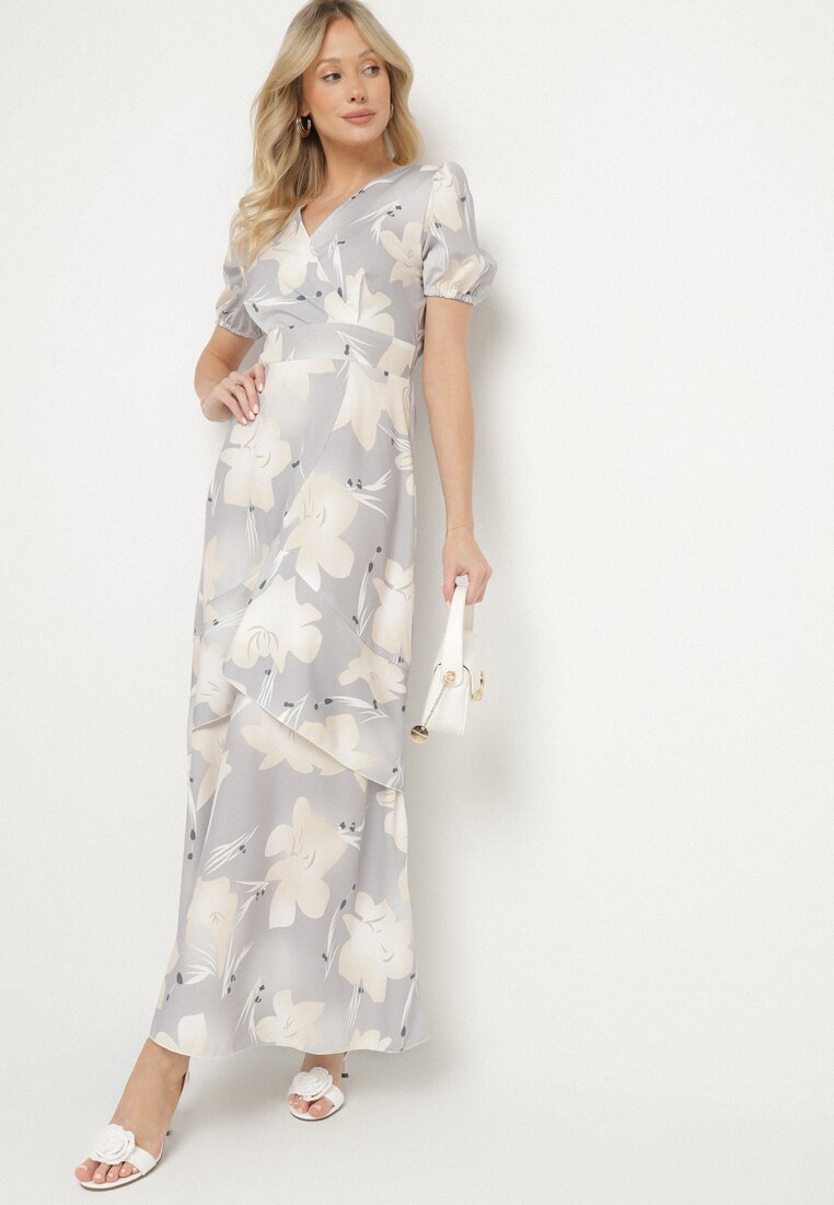 Rochie gri deschis cu model petrecut și volănaș cu flori Tdivena