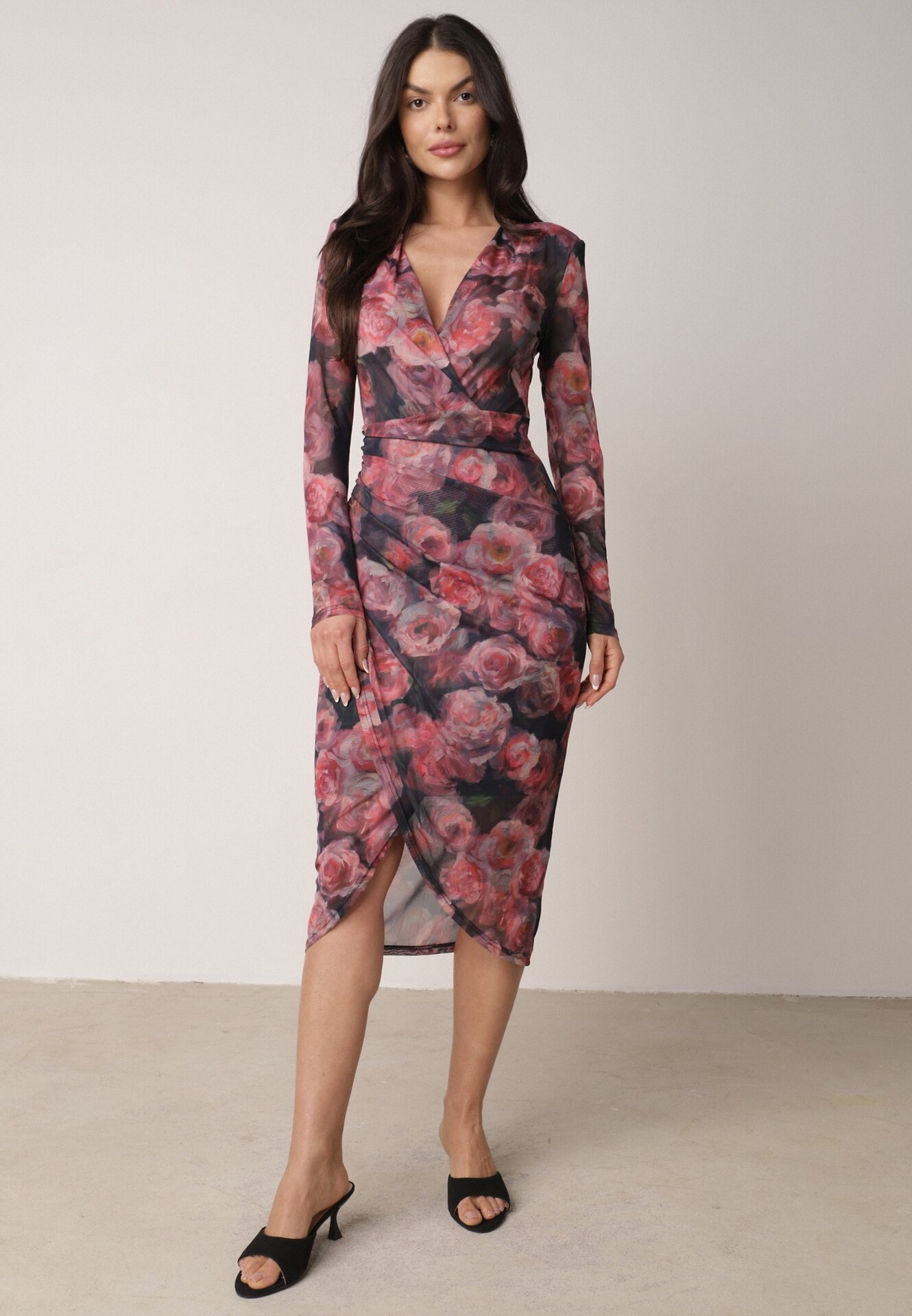 Rochie Negru-Roșie tip plasă din viscoză, cu croială petrecută și drapaj Bolsela