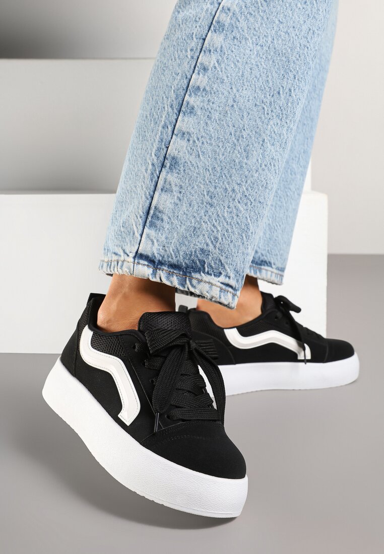 Sneakers Negre cu talpă groasă cu bandă decorativă Kornelie