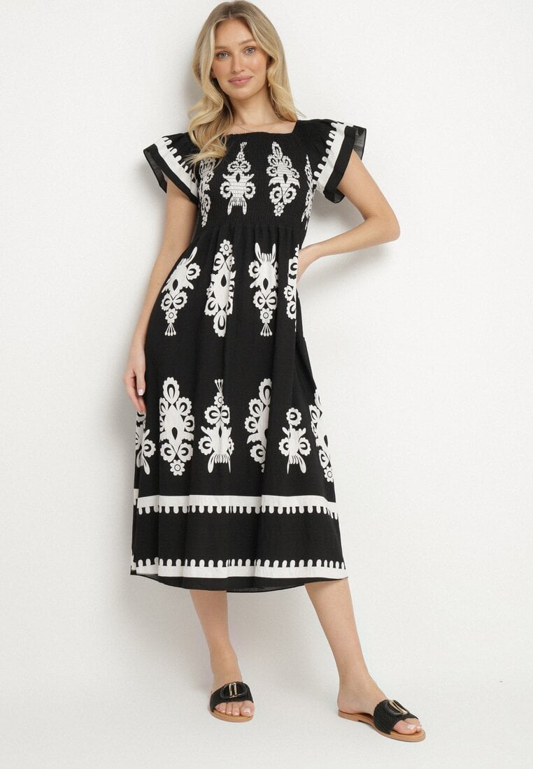 Rochie Neagră Din Viscoză cu Modele Ornamentale cu Croială Cloș Divessa