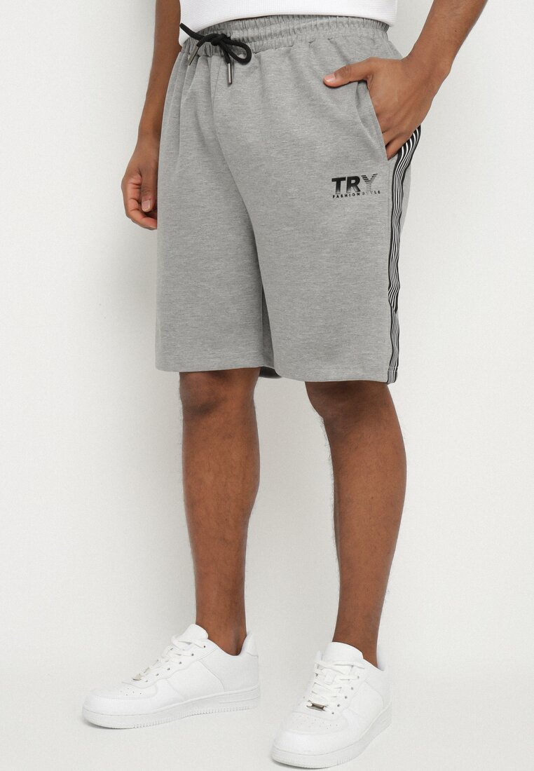 Pantaloni scurți Gri