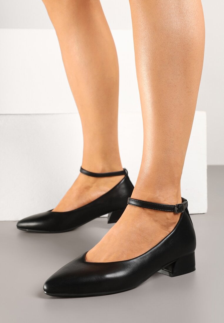 Pantofi cu toc Negri