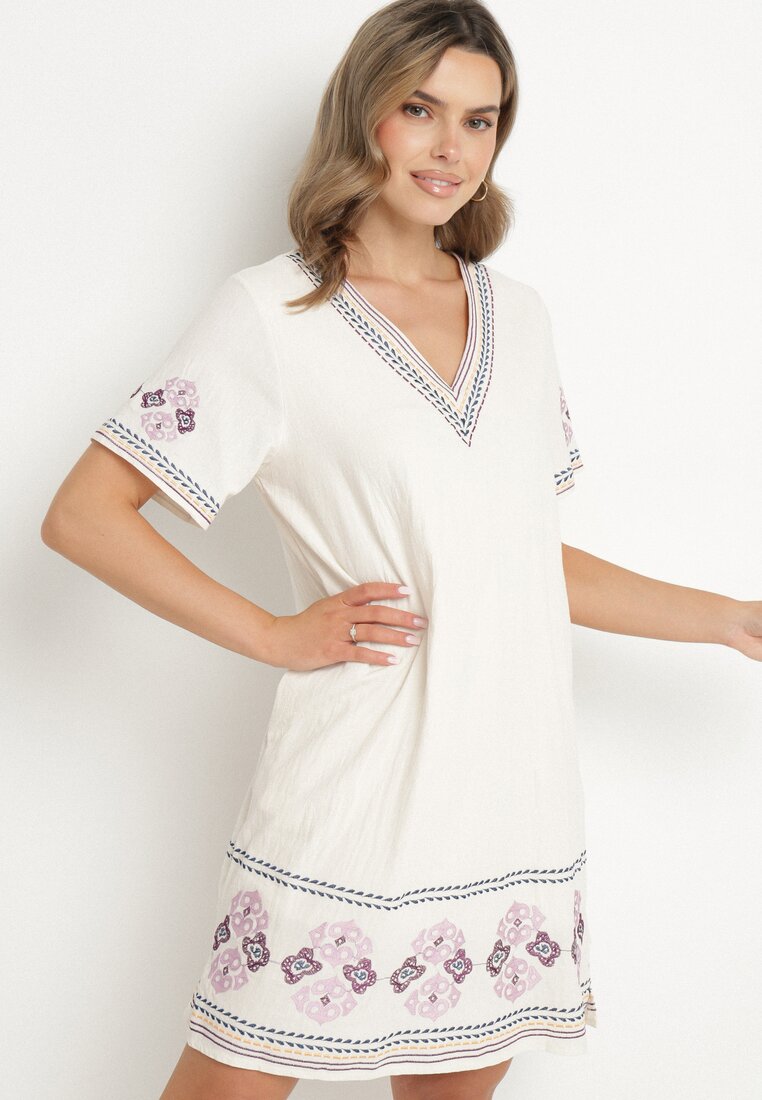 Rochie Mov de bumbac cu o croială dreaptă decorată cu broderii Tirkio