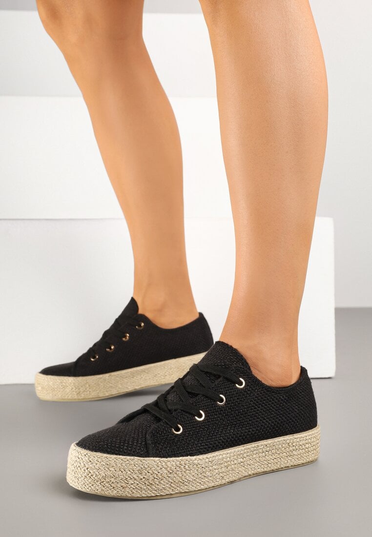 Teniși înalți Negri