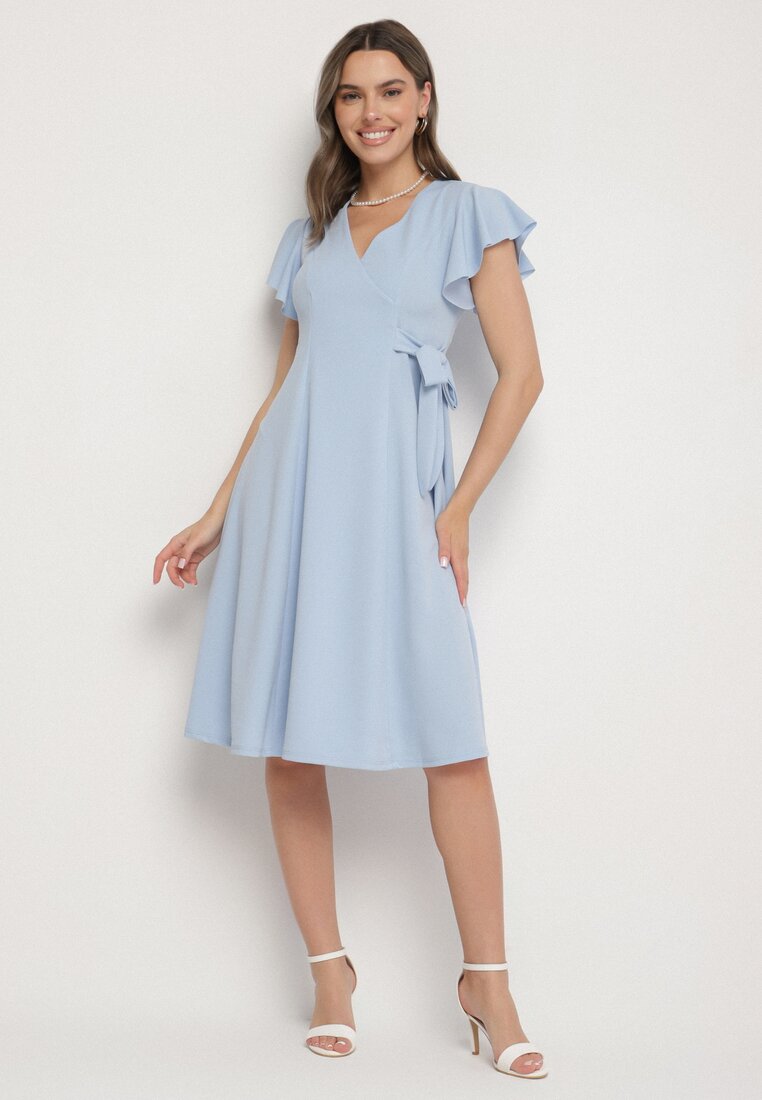 Rochie albastră deschisă evazată petrecută cu legătură în talie Dannila