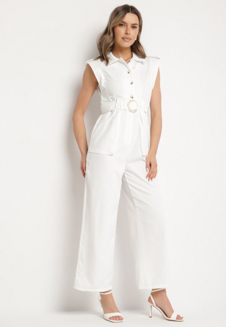 Salopetă Albă Cambrată cu Nasturi și Zirconii Lumalise