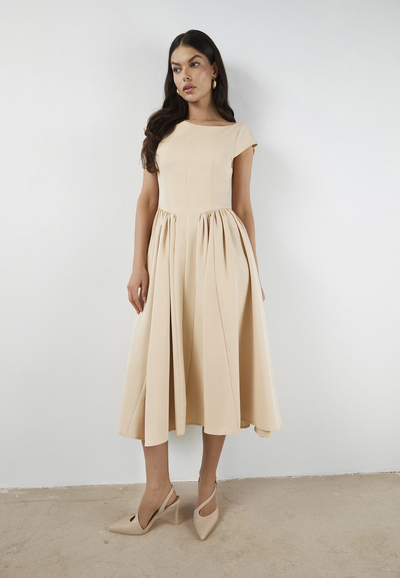 Rochie Bej Evazată Vices cu Decolteu Tip Barca Milasena