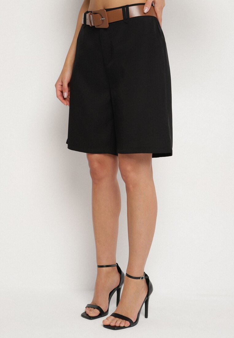 Pantaloni scurți Negri Eleganți din viscoză cu o curea suplimentară cu cataramă Aranielle