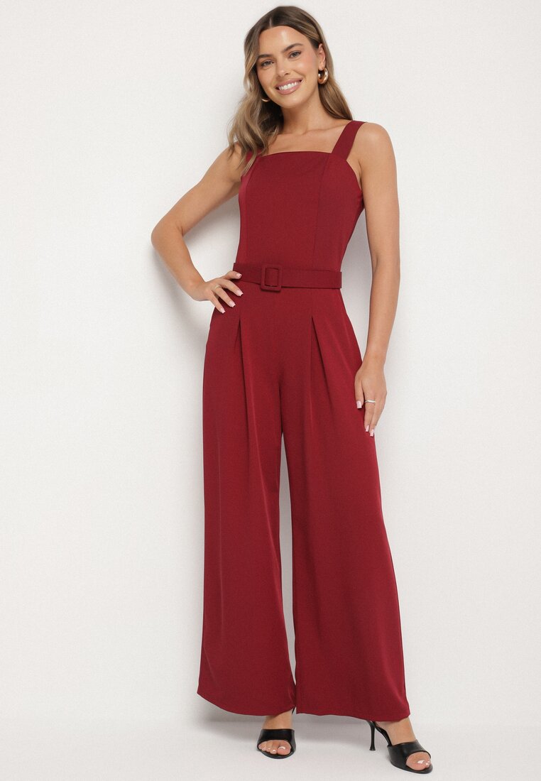 Salopetă Bordeaux Cambrată cu Curea Decorativă și Cataramă Doloriela