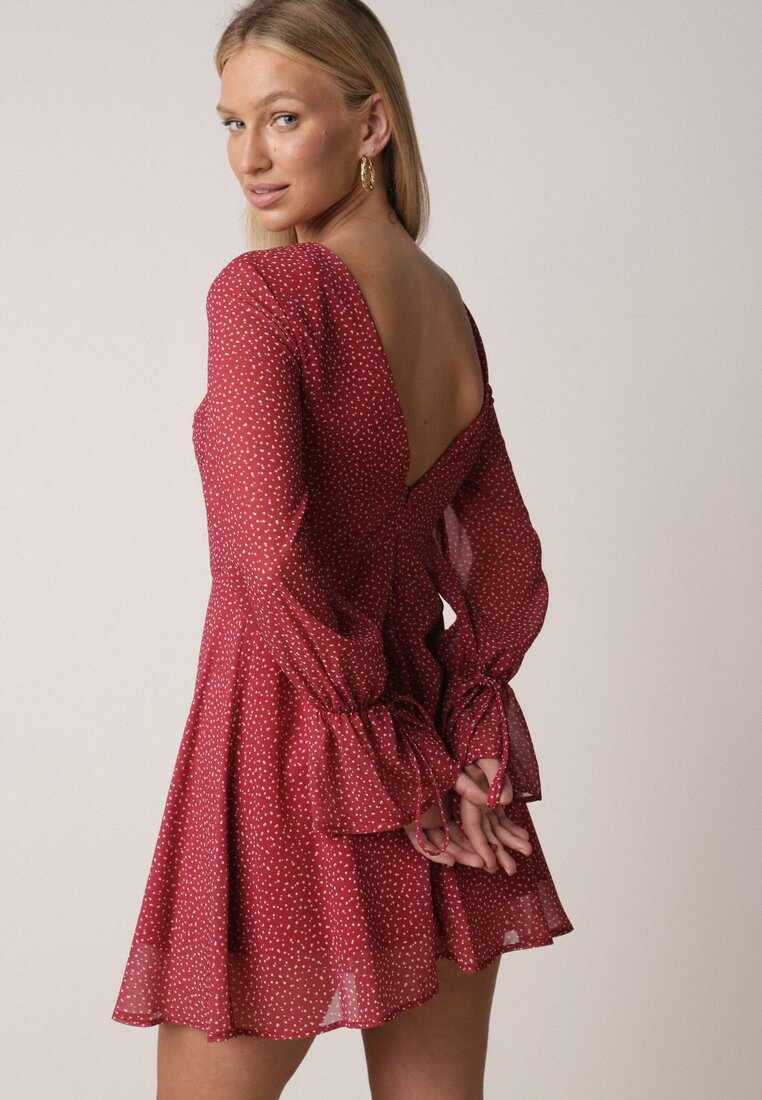 Rochie evazată bordo Vices cu mâneci bufante cu buline Eriane