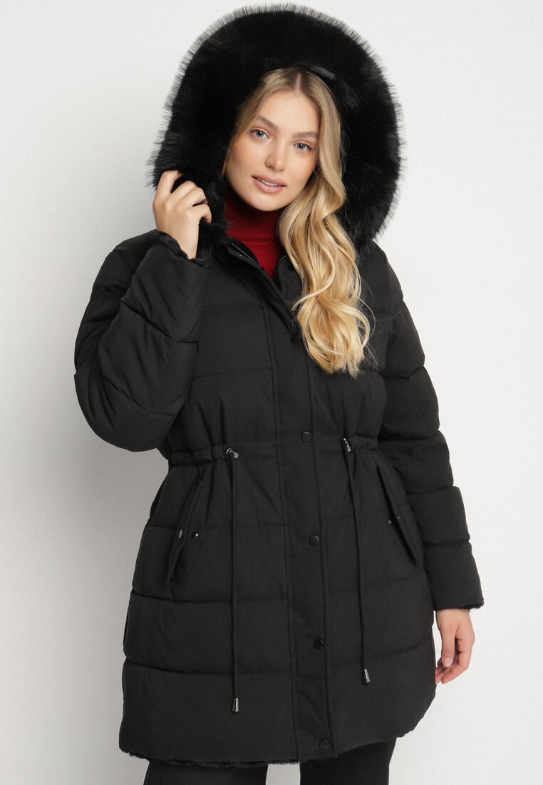 Geacă Neagră Reversibilă de Blană cu Glugă și Matlasată Falerina