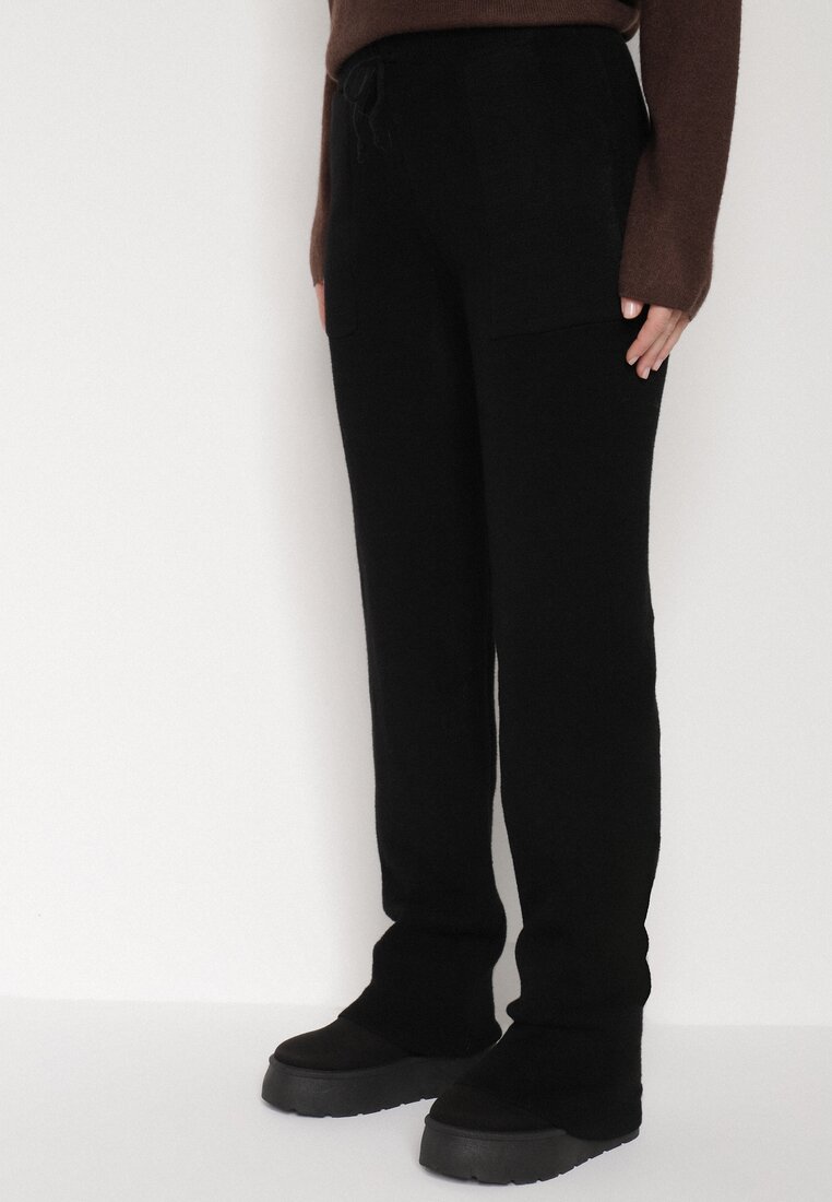 Pantaloni negri căptușiți din tricot cu croi larg Miorea