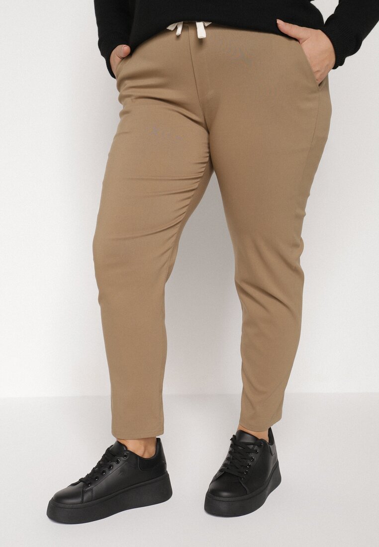 Pantaloni Bej închis din Bumbac cu Picioare Rulate și Șnur Savarile