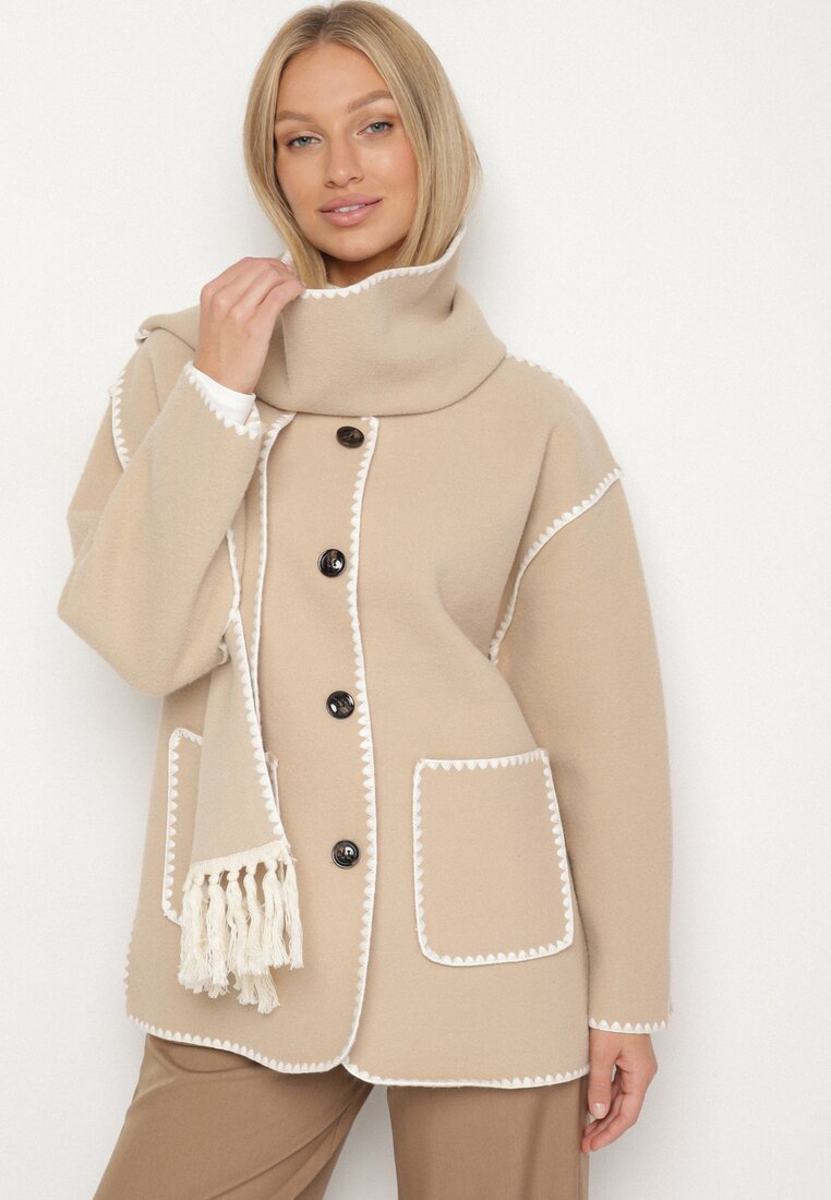 Jachetă bej tip cutie cu cusături decorative și eșarfă Salenalia