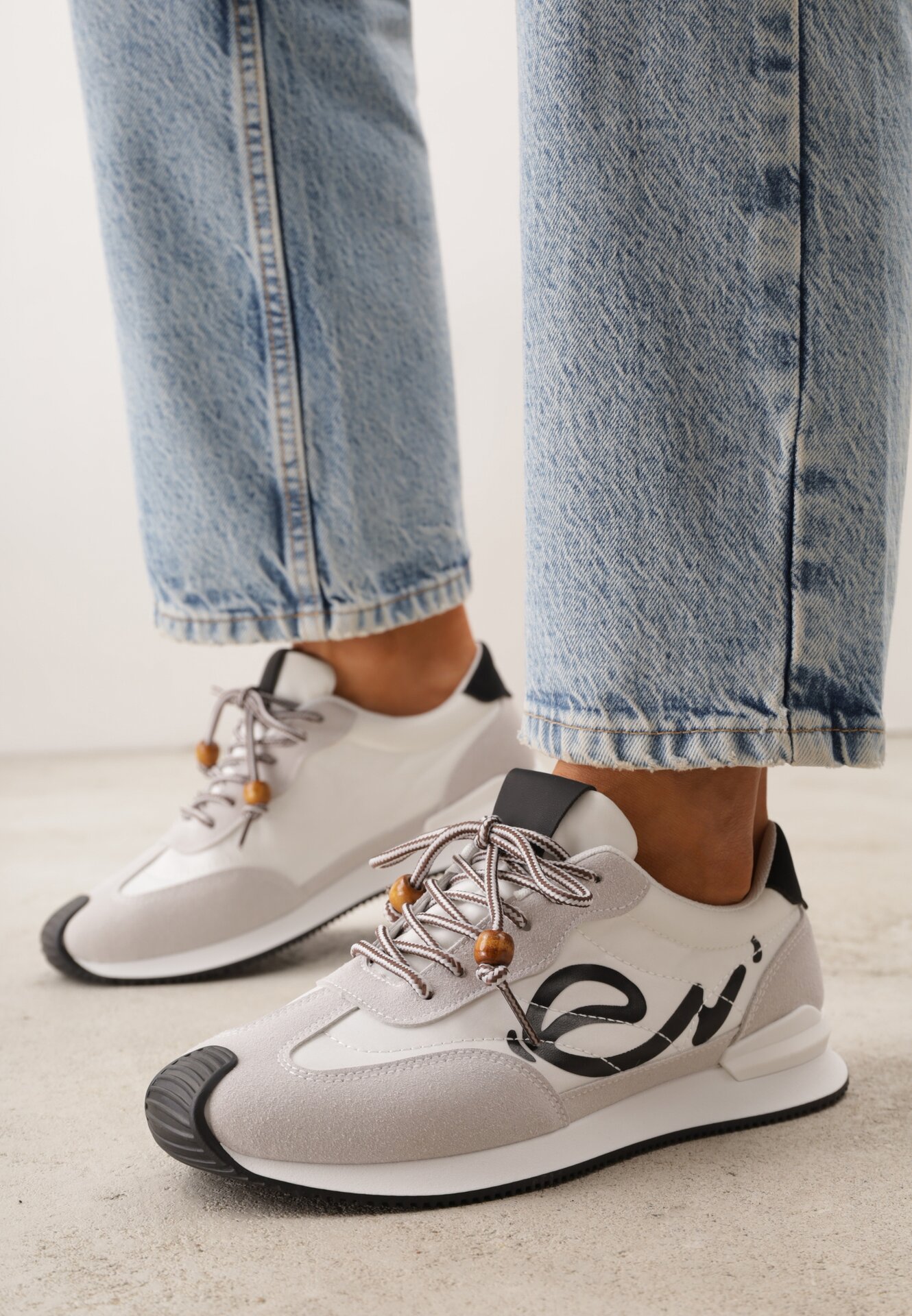 Adidași Negri cu Model Geometric Prisnore