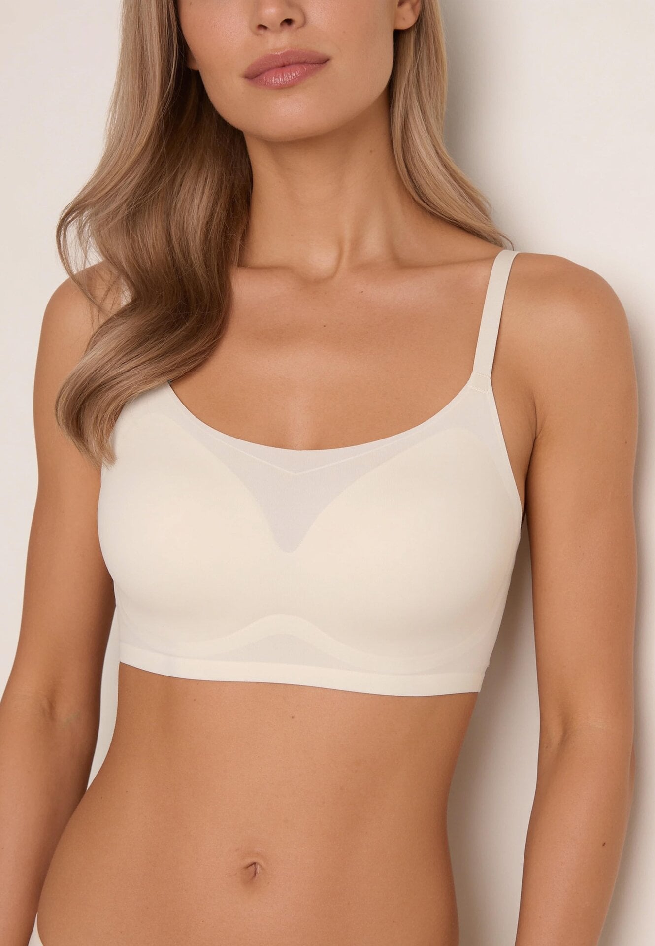 Sutien Bej deschis