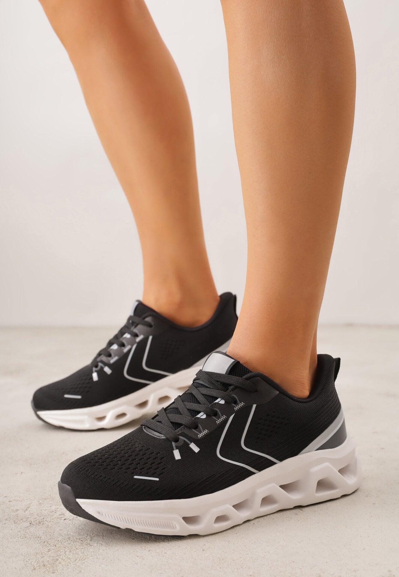 Pantofi Sport Negri pe Talpă Groasă Geometrică Alexus