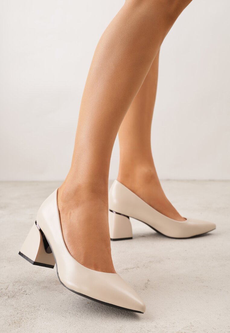 Pantofi cu toc Bej