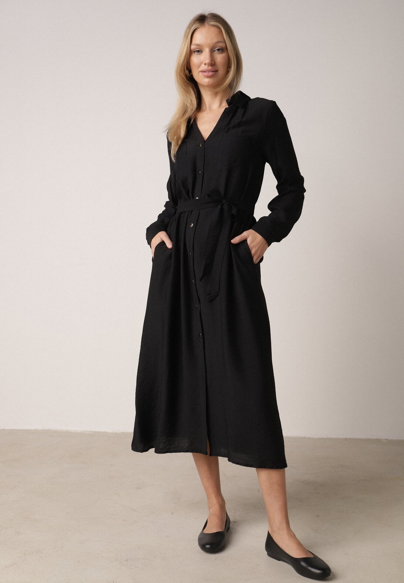 Rochie Cămașă Neagră din Viscoză cu Cordon Legat