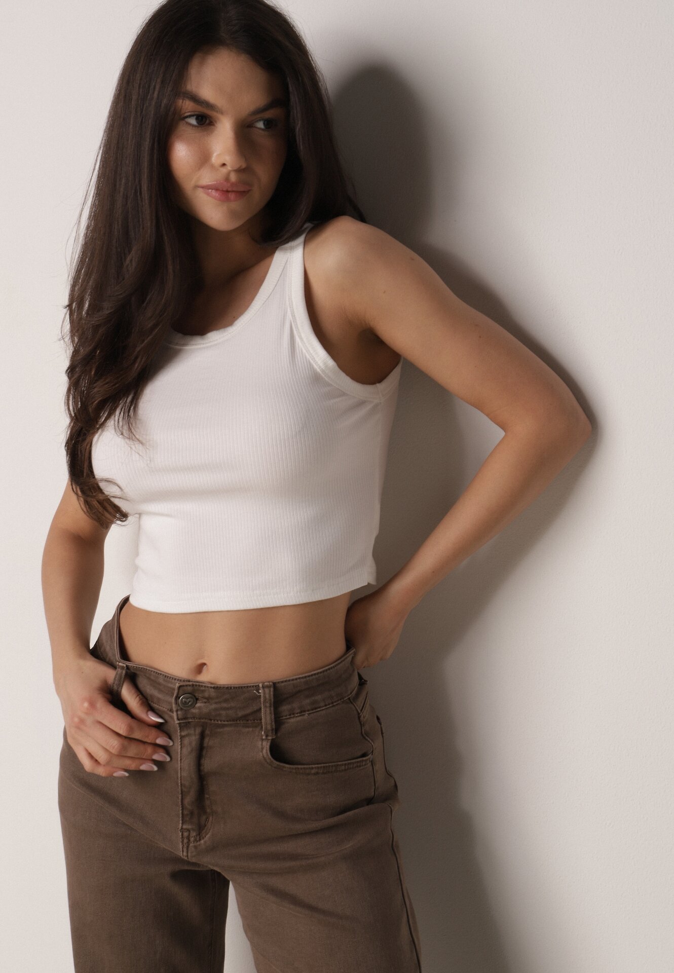 Top Alb din Material Reiat Zitessa