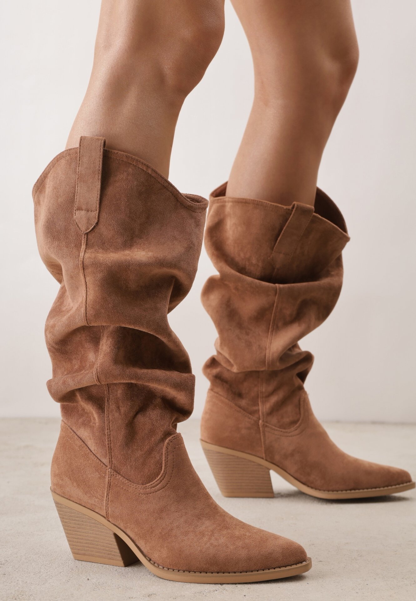 Cizme Maro deschis Netede Cowboy din Imitație de piele întoarsă pe Toc Conic Karelia