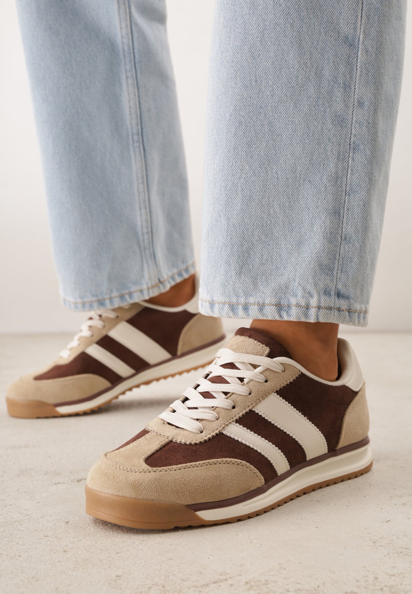 Sneakers Maro cu două benzi Evilirea