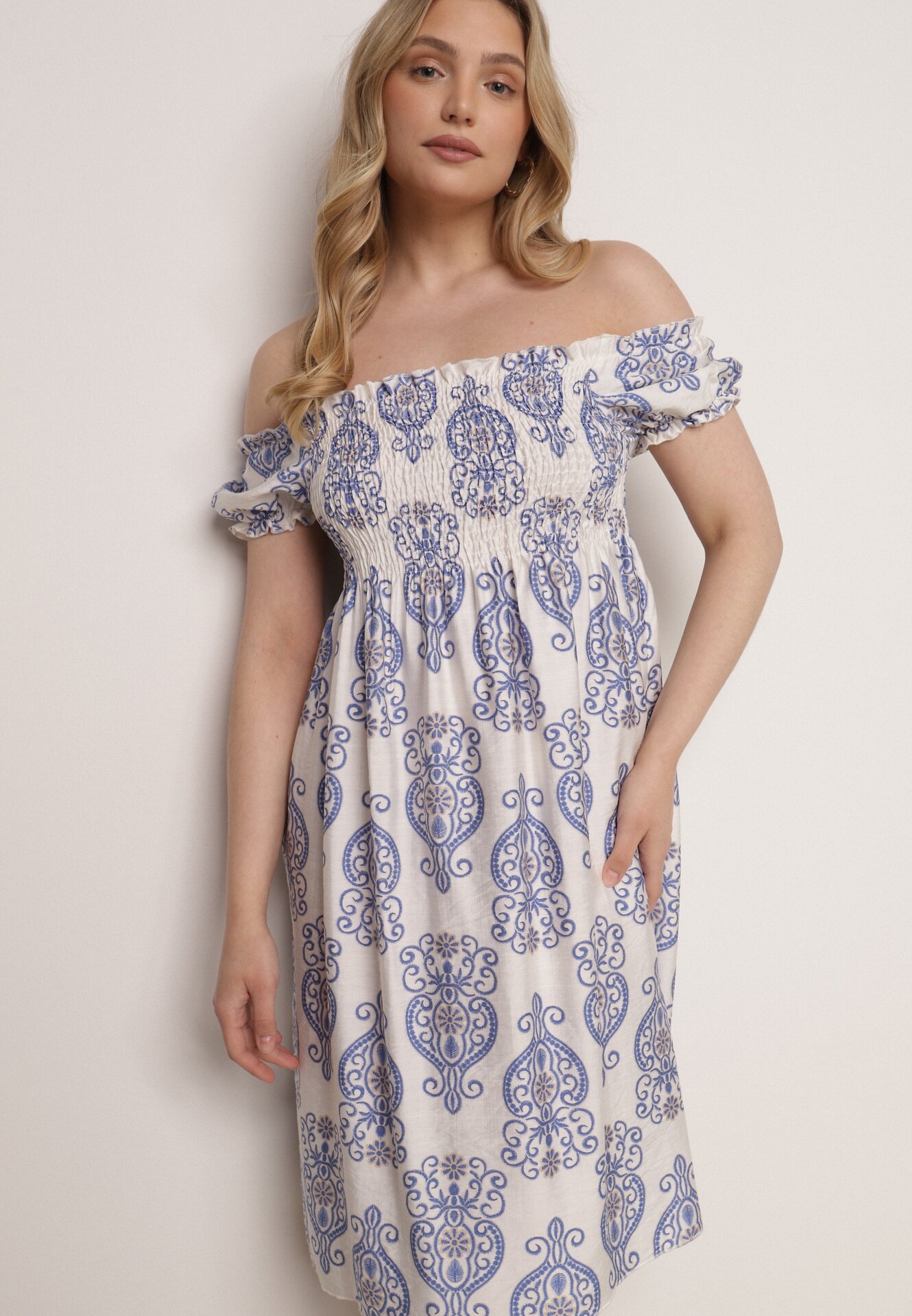 Rochie spaniolă albastră din viscoză cu imprimeu etnic Hywen