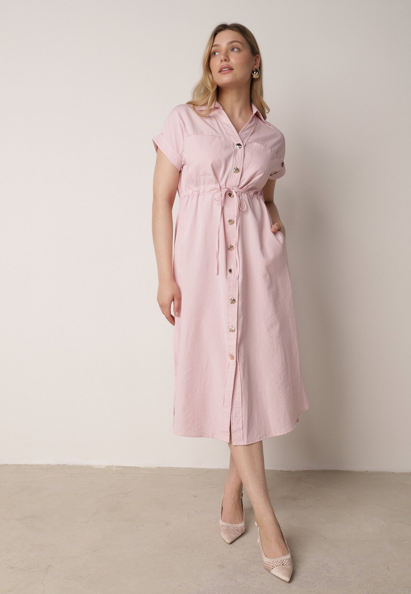 Rochie tip cămașă Rozalie cu bumbac și viscoză și nasturi decorativi Parranes