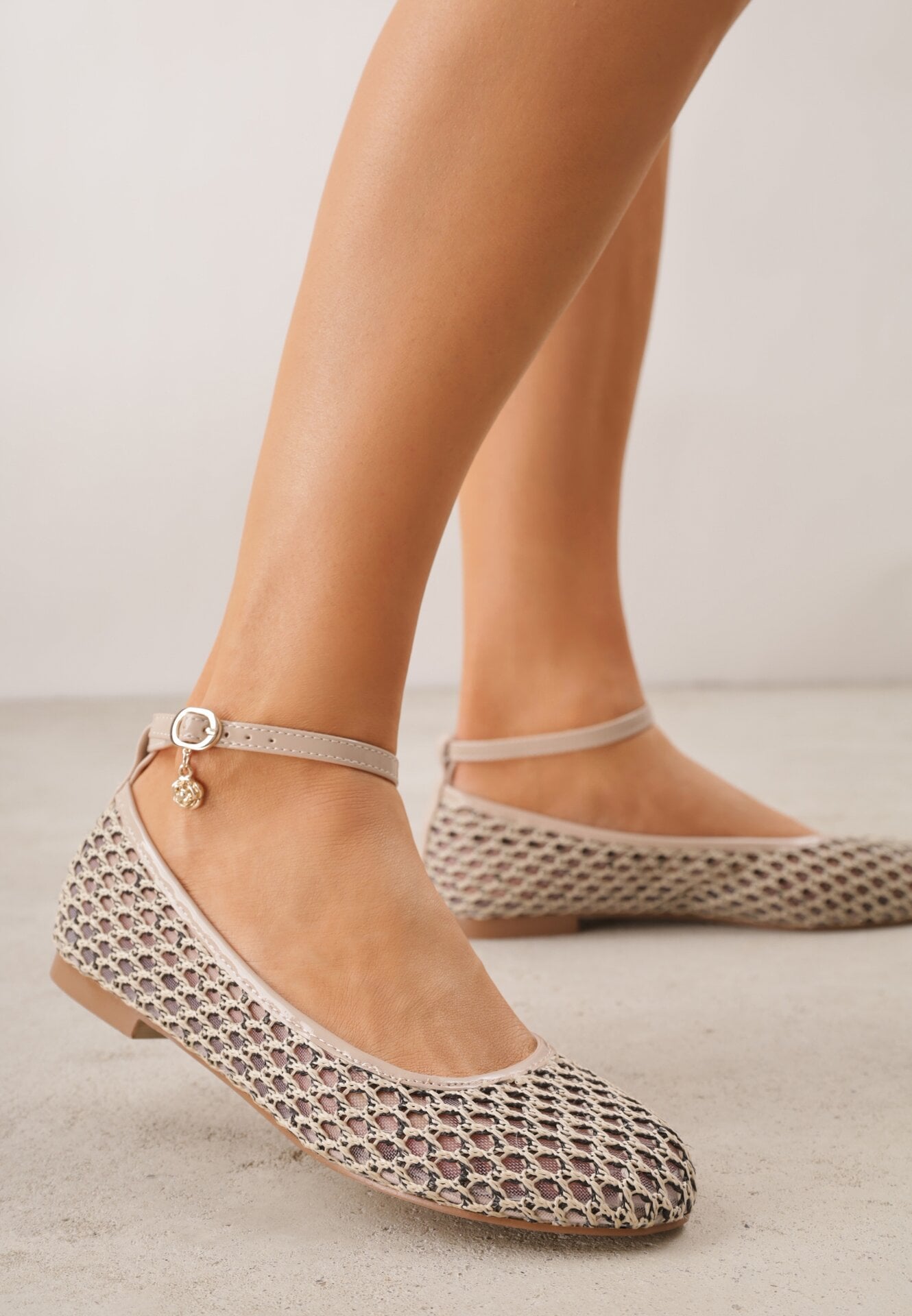 Balerini Bej deschis