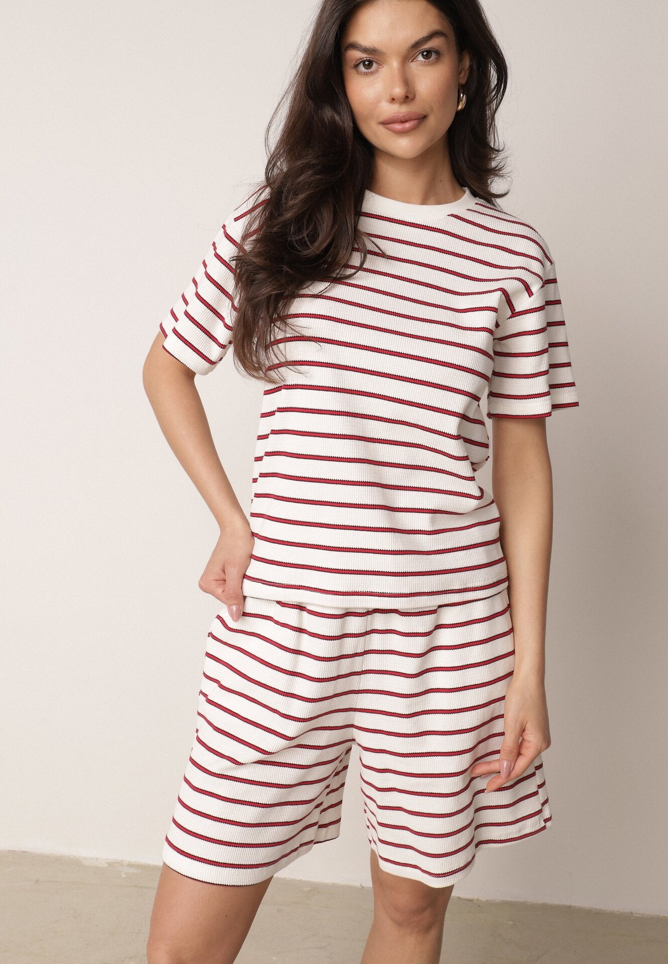 Pantaloni scurți Roșu cu alb