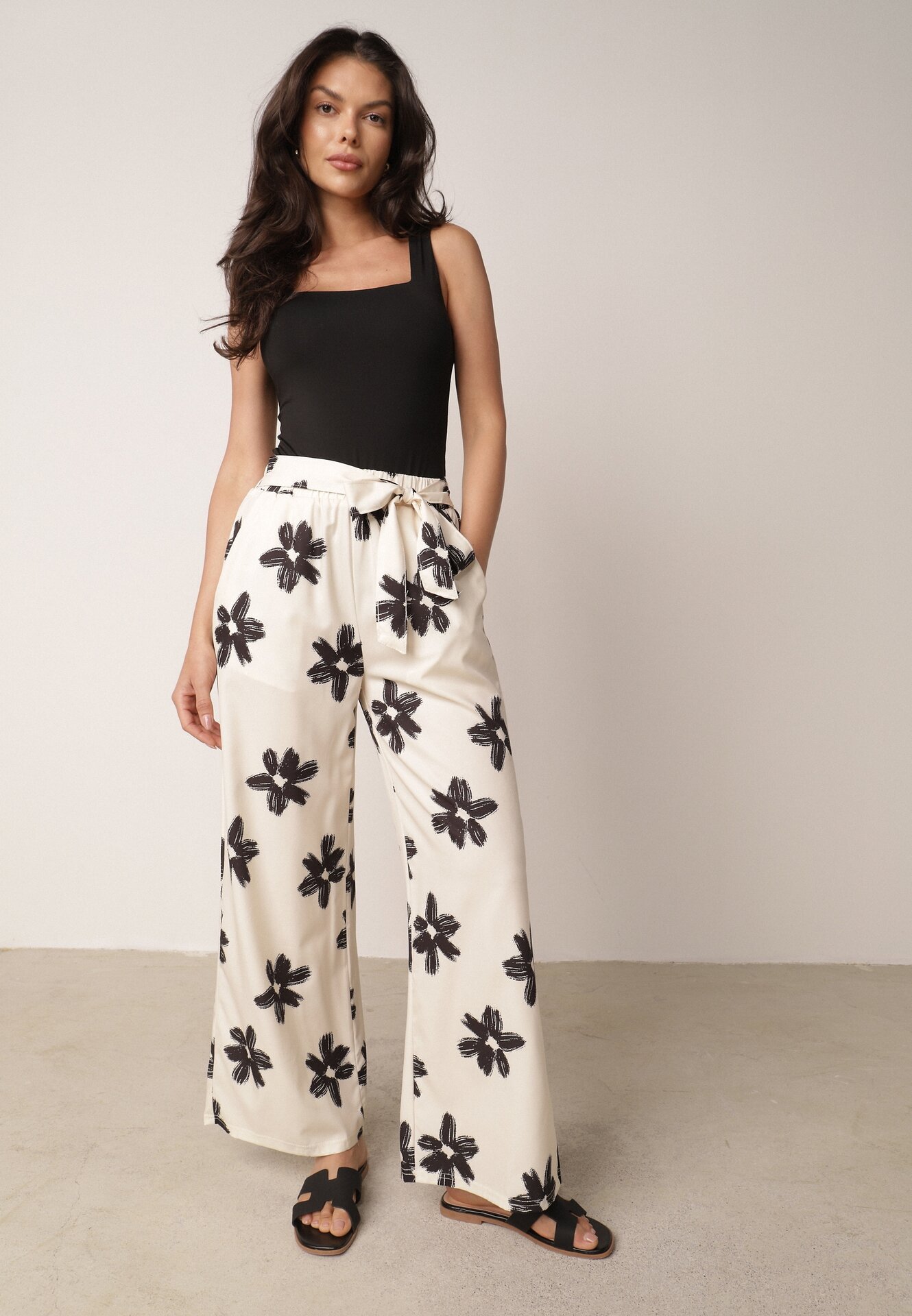 Pantaloni Negru cu crem