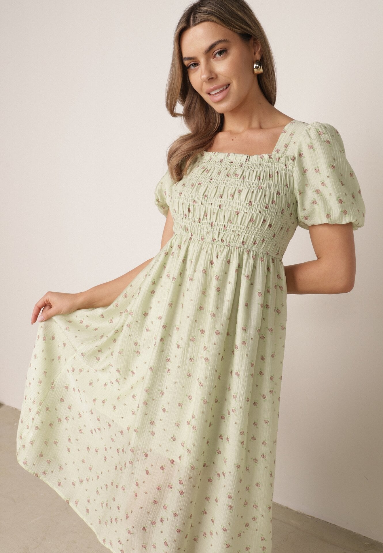Rochie cu flori din Tencel, evazată, cu mâneci bufante Viviare Verde