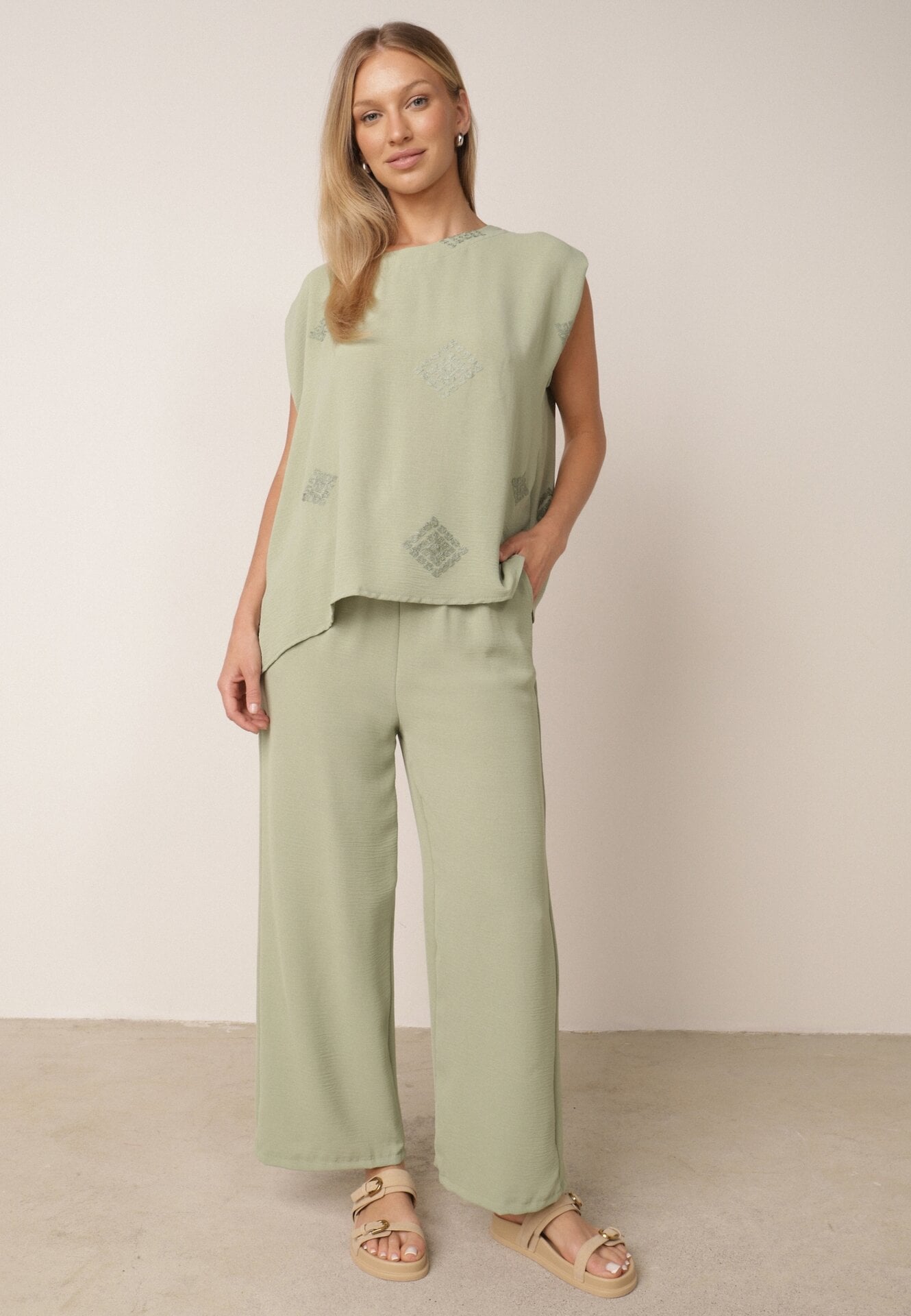 Compleu Verde deschis