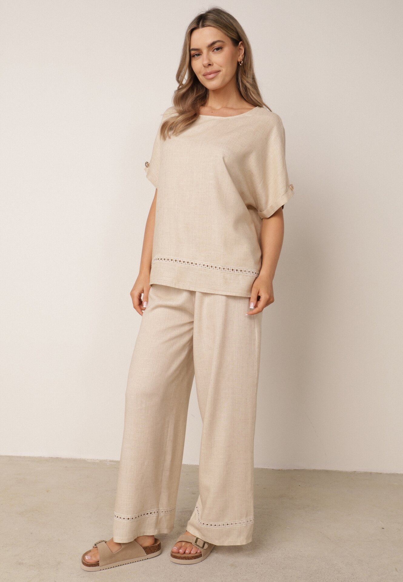 Set de vară cu viscoză și in, bluză liliac și pantaloni Gelasio Bej