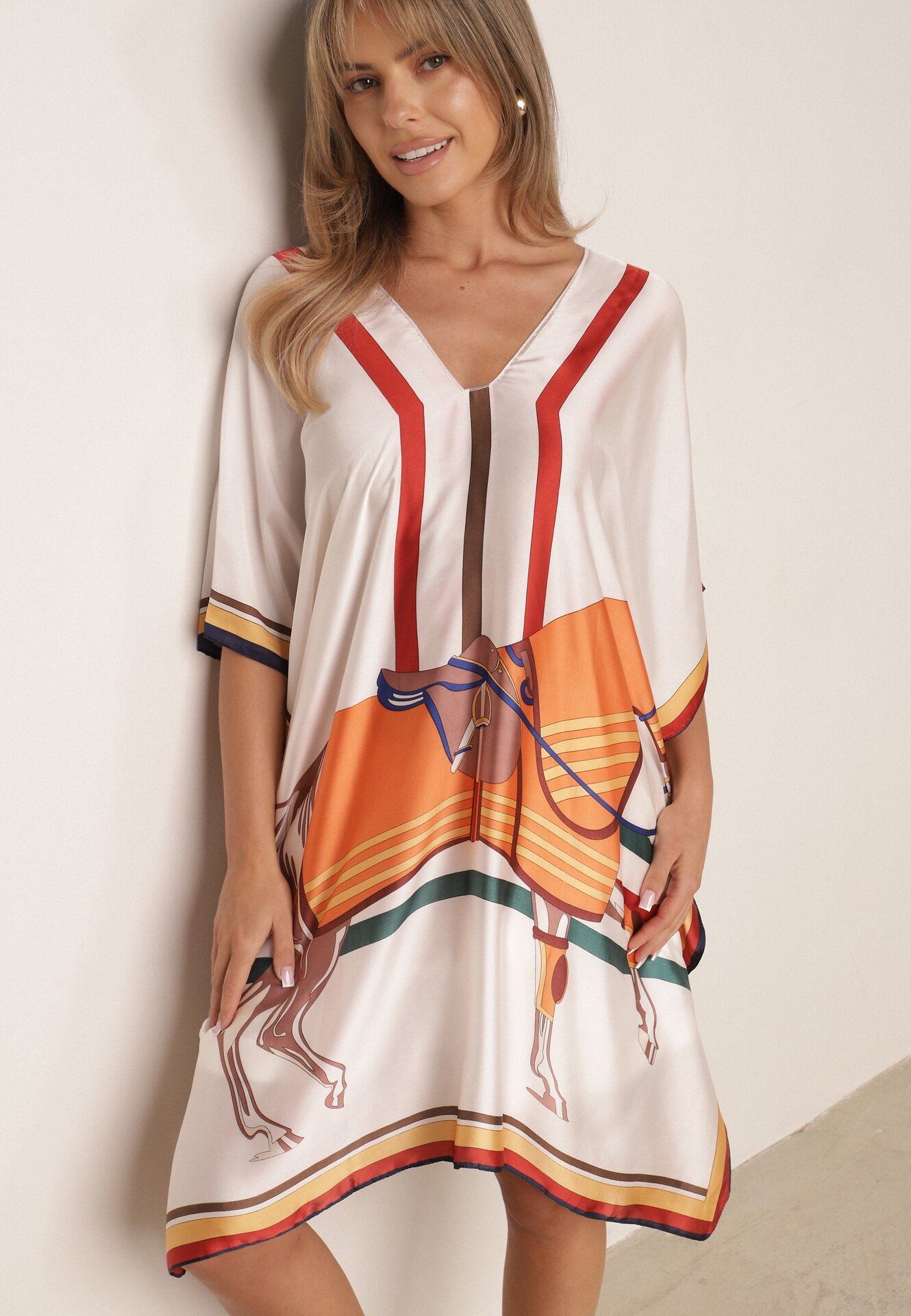 Poncho de vară cu satin vâscoză-mătase cu model cu calul Philala Alb