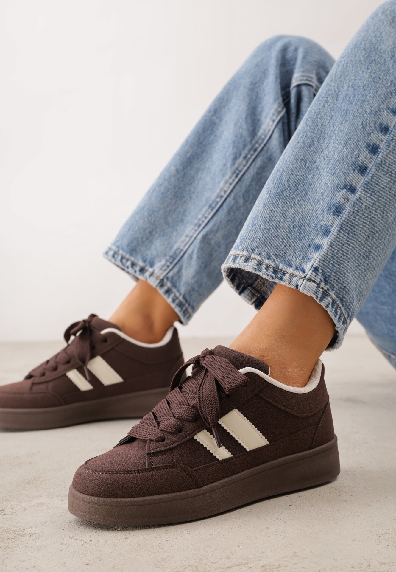 Sneakers Casual cu cusături decorative și benzi laterale Ariesera Maro