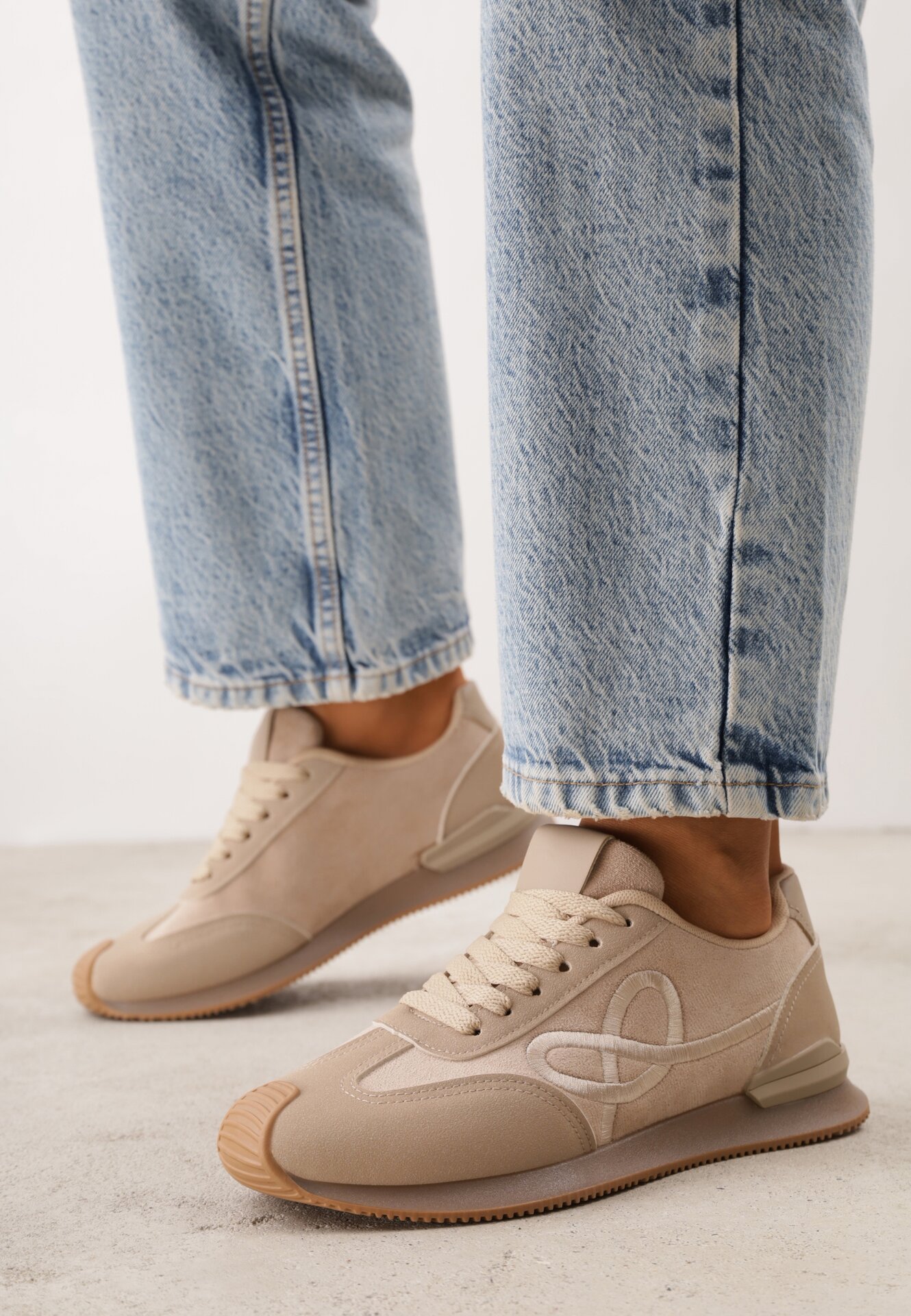 Sneakers decorați cu model geometric Sameen Bej Bej închis