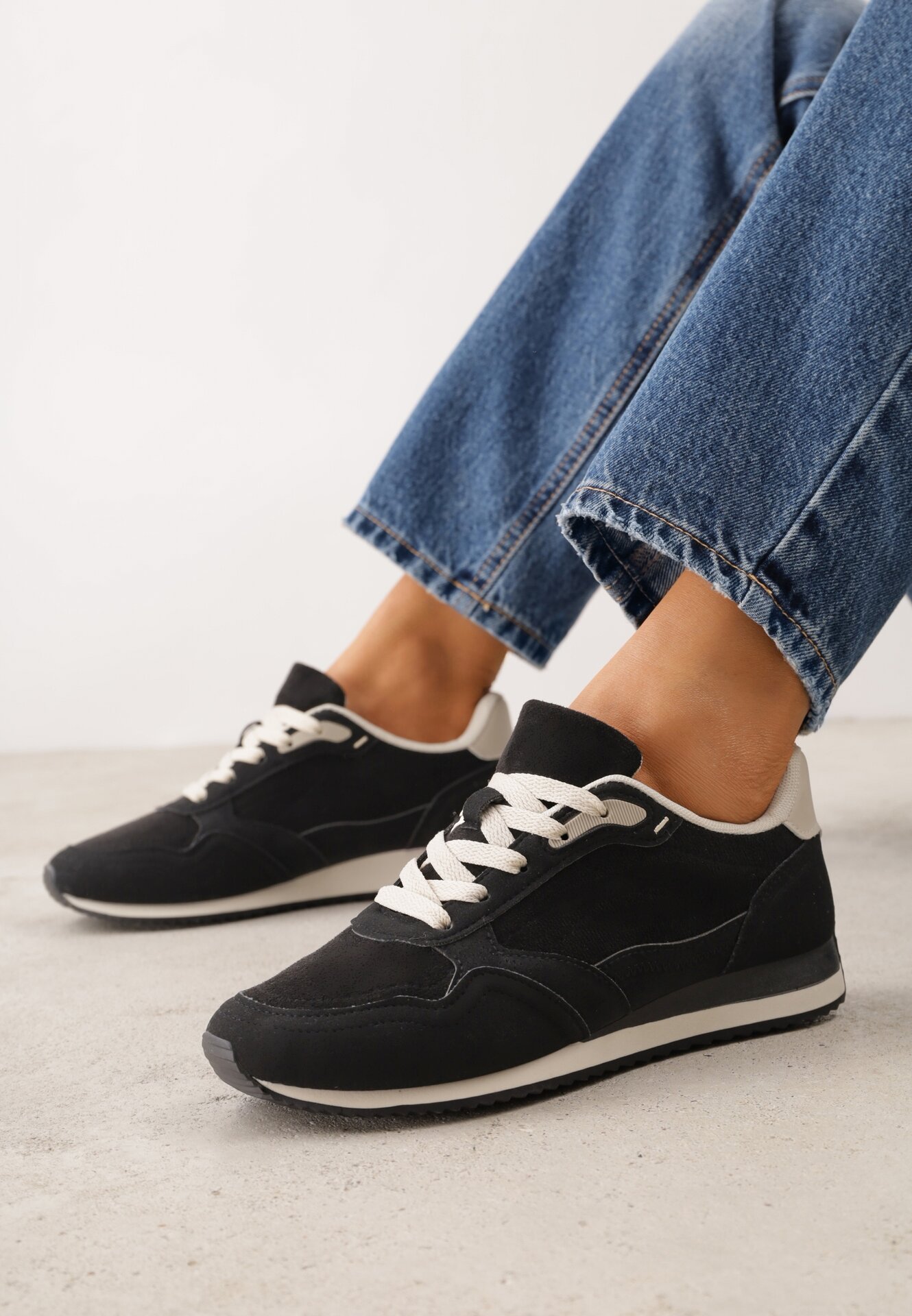 Sneakers casuale din imitație de piele întoarsă cu talpă profilată Alevtina Negri
