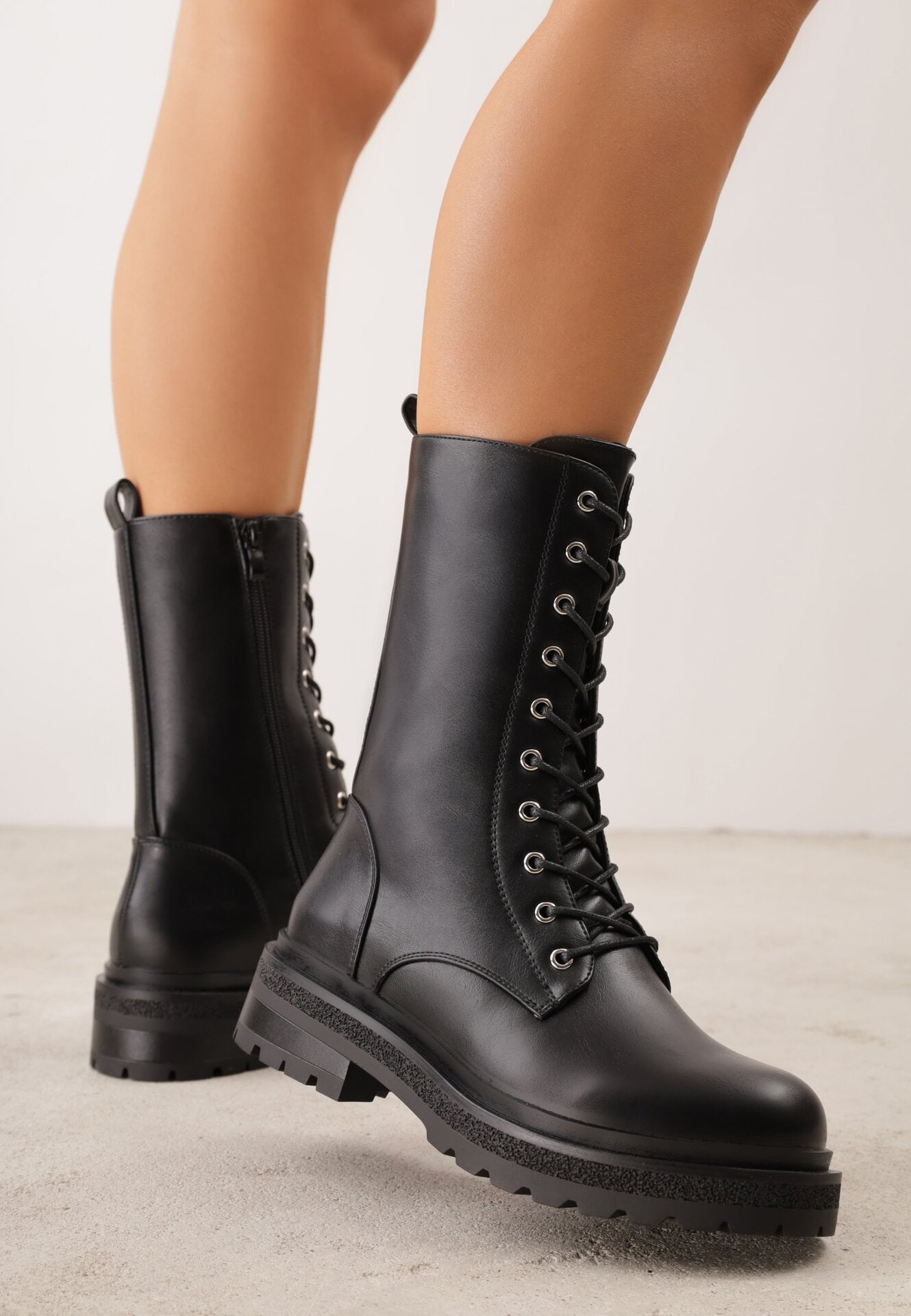 Botine Negre