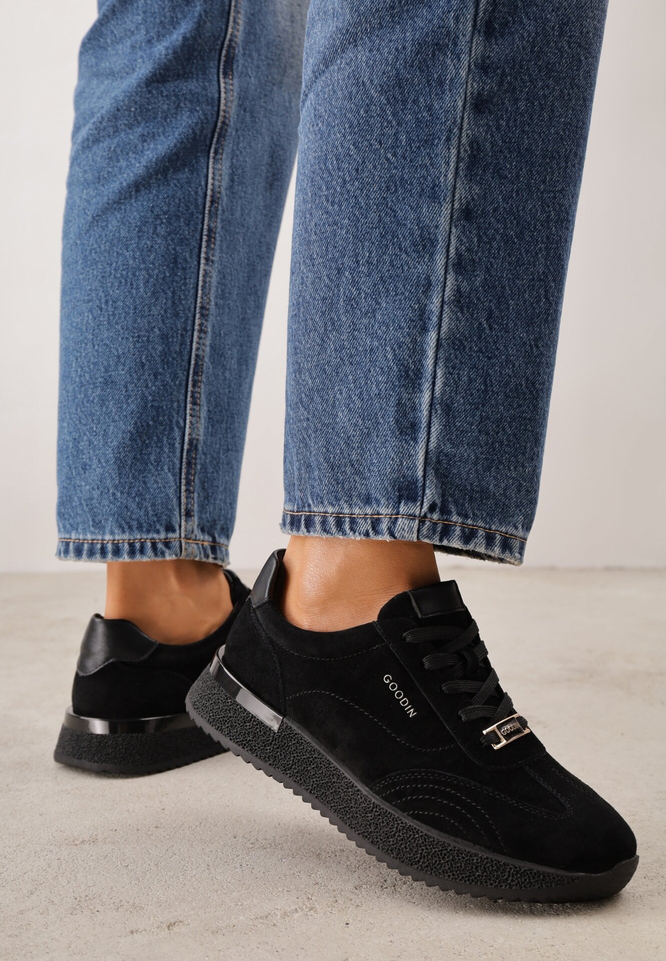 Sneakers Clasic din piele întoarsă naturală pe talpă groasă Eirerise Negri