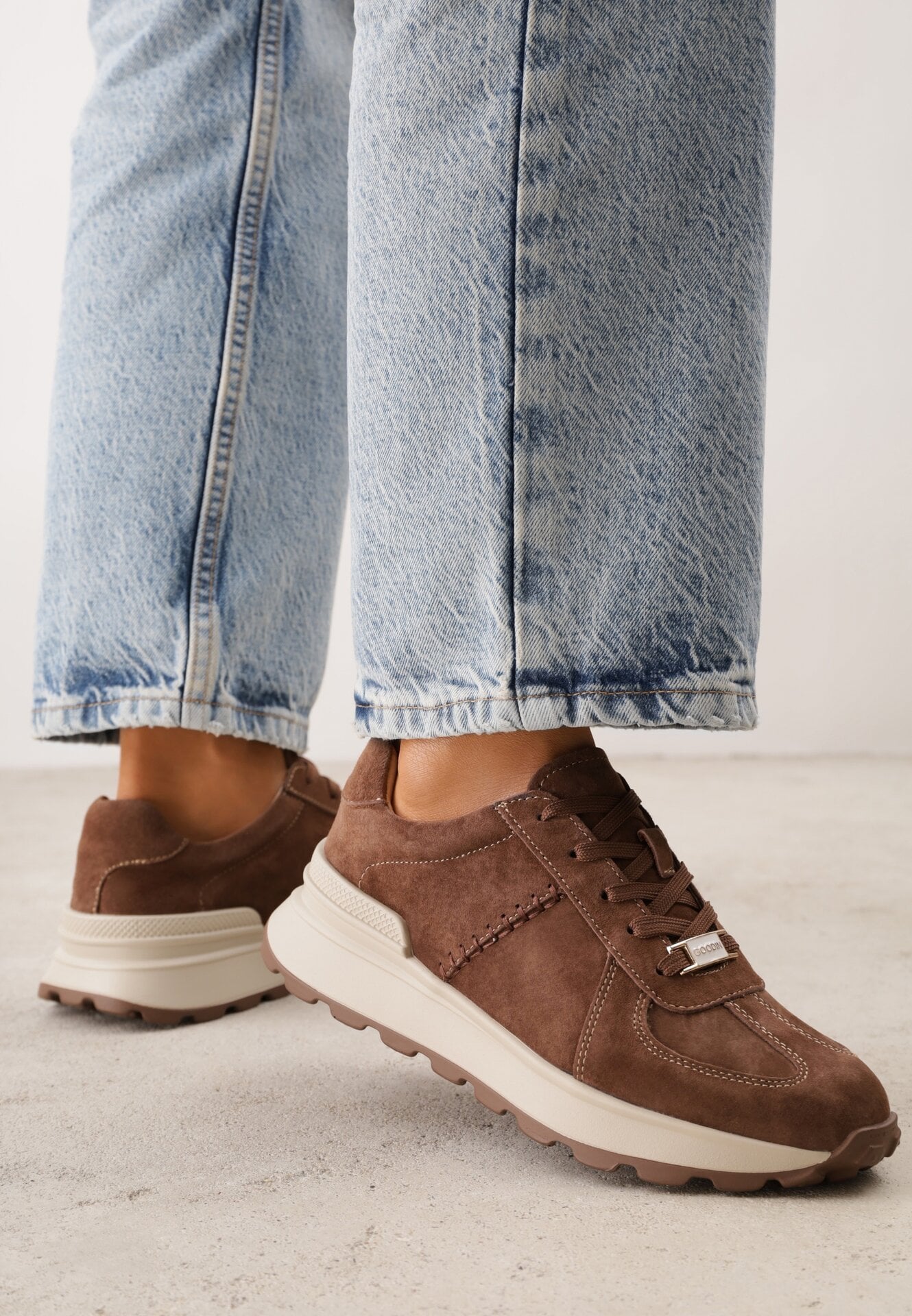 Sneakers din piele întoarsă cu talpă groasă și profil Wesila Maro închis