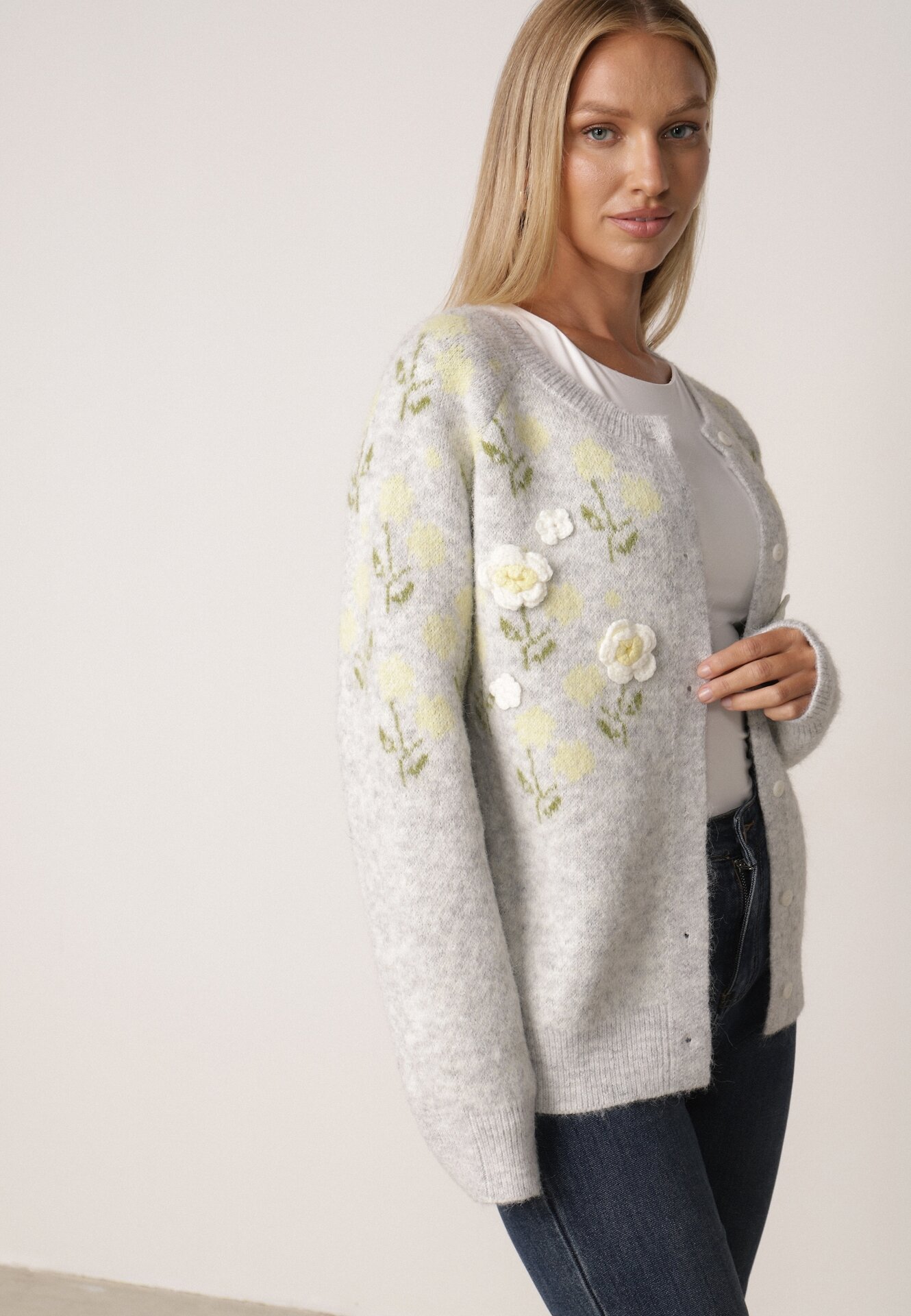 Cardigan cu lână, cu nasturi, decorat cu flori 3D Anza Gri