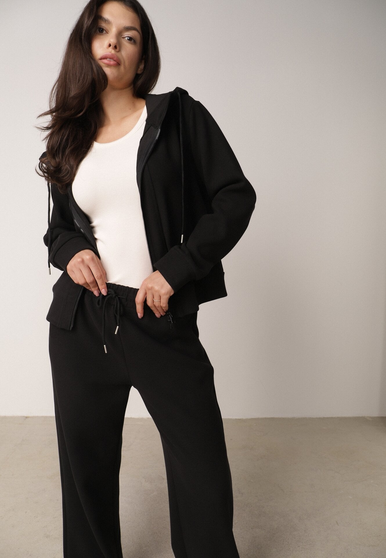 Set de trening hanorac cu fermoar și pantaloni largi Metters Negru