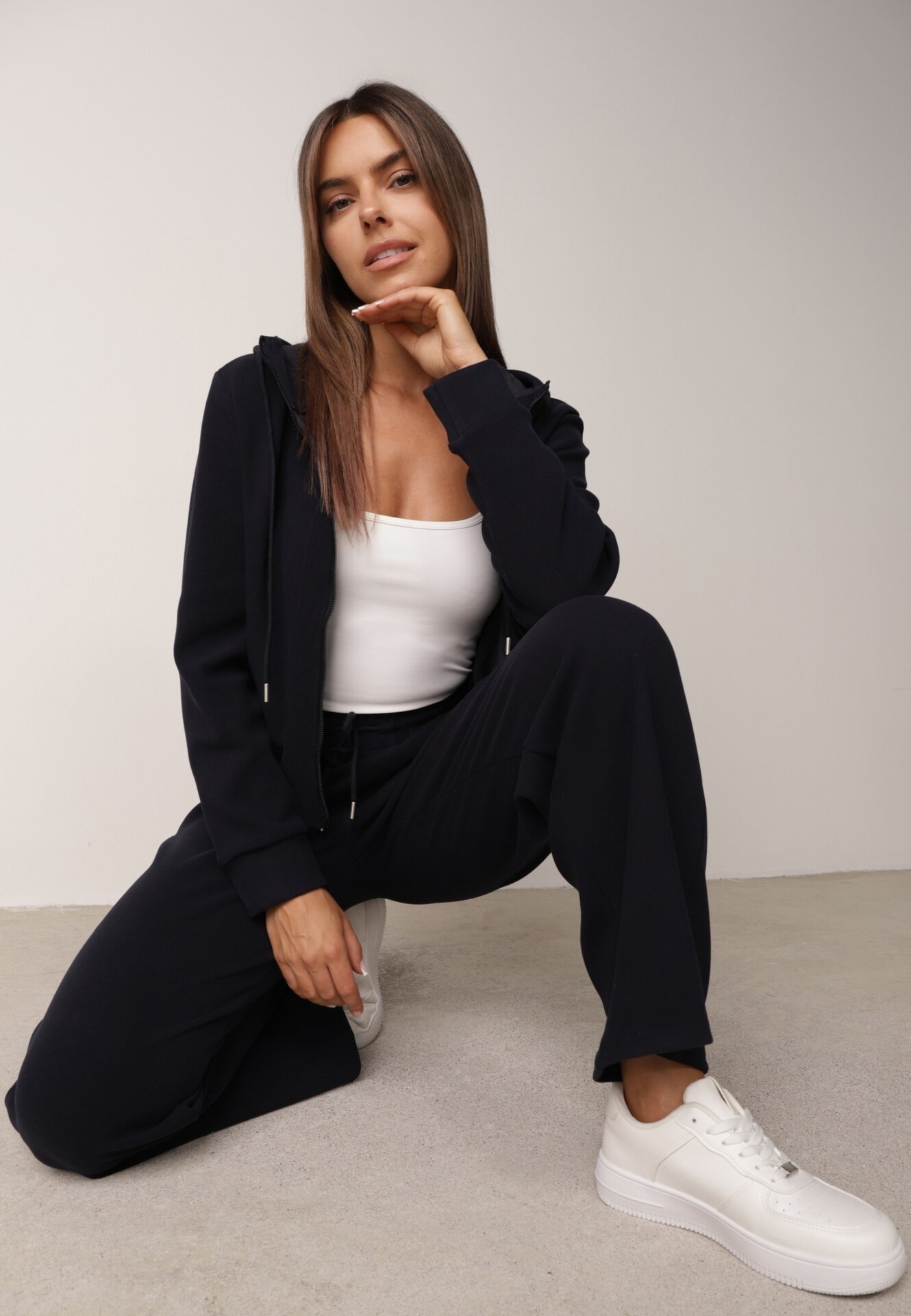 Set de trening hanorac cu fermoar și pantaloni largi Metters Bleumarin
