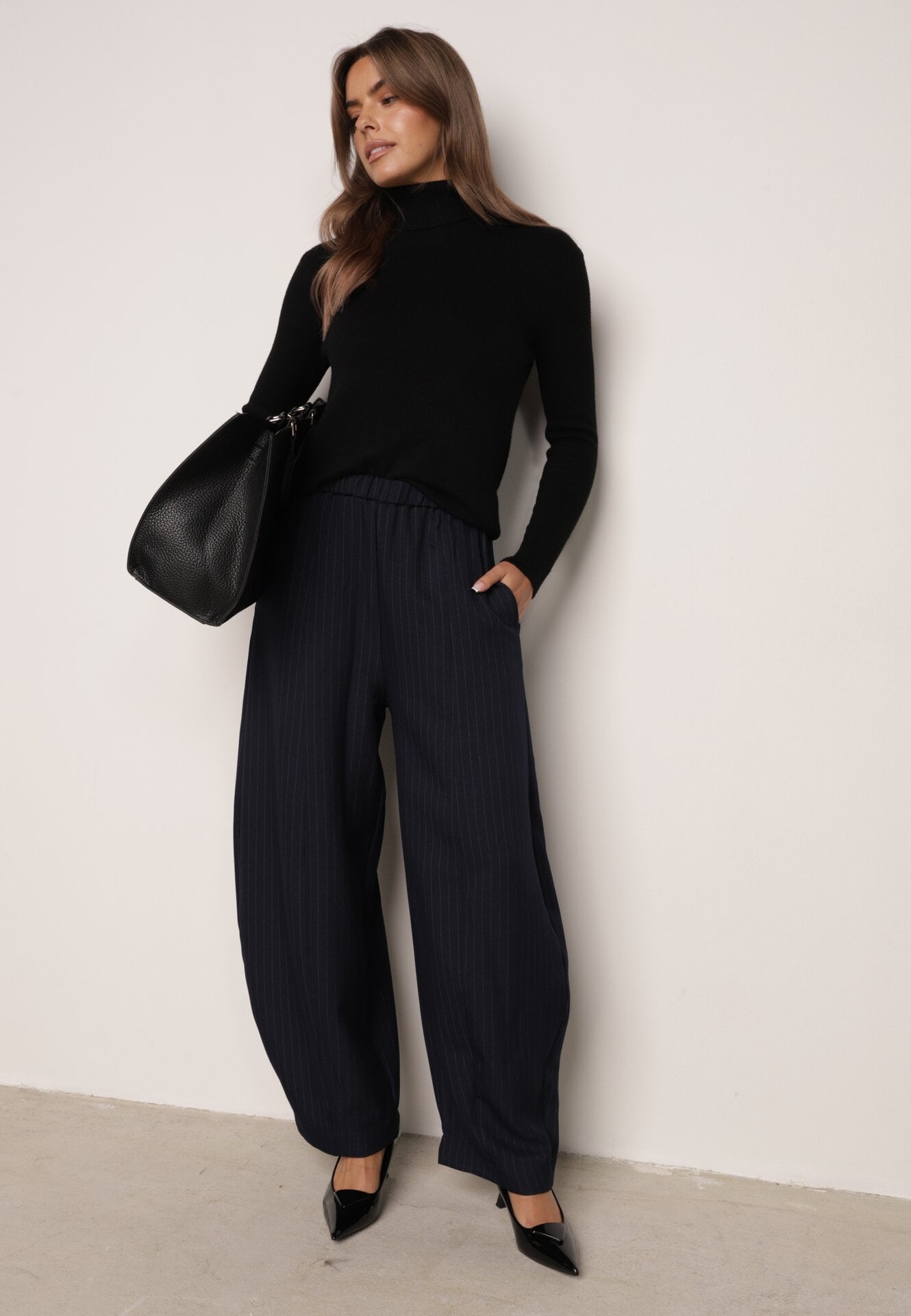 Pantaloni eleganți Casual în dungi fine, croi balloon Ralaefa Bleumarin
