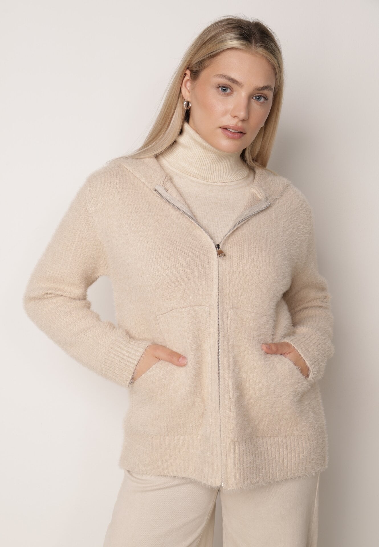 Cardigan Bej