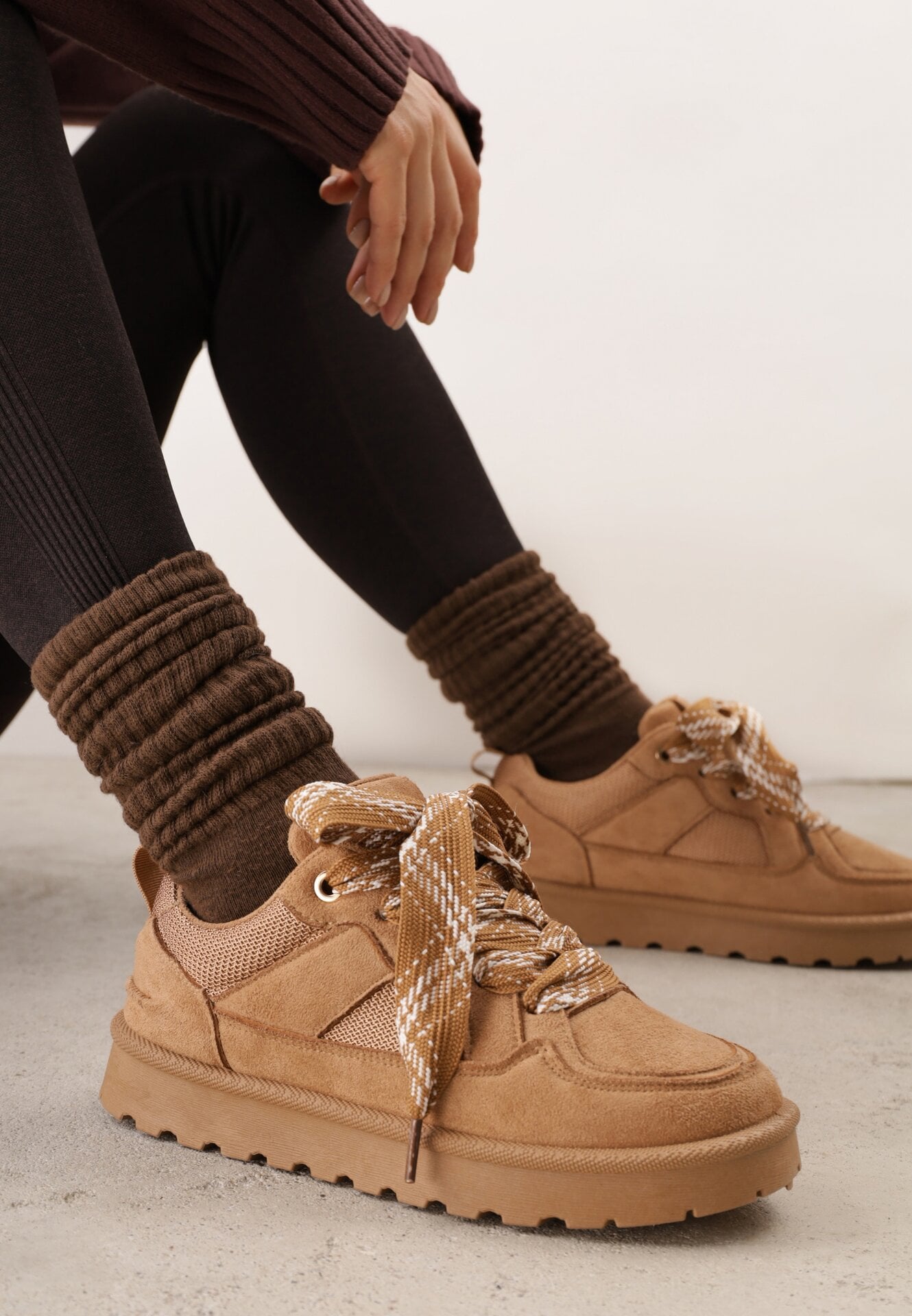 Ghete de zăpadă cu șireturi, în stil de sneakers, pe talpă cu profil Jaranti Maro